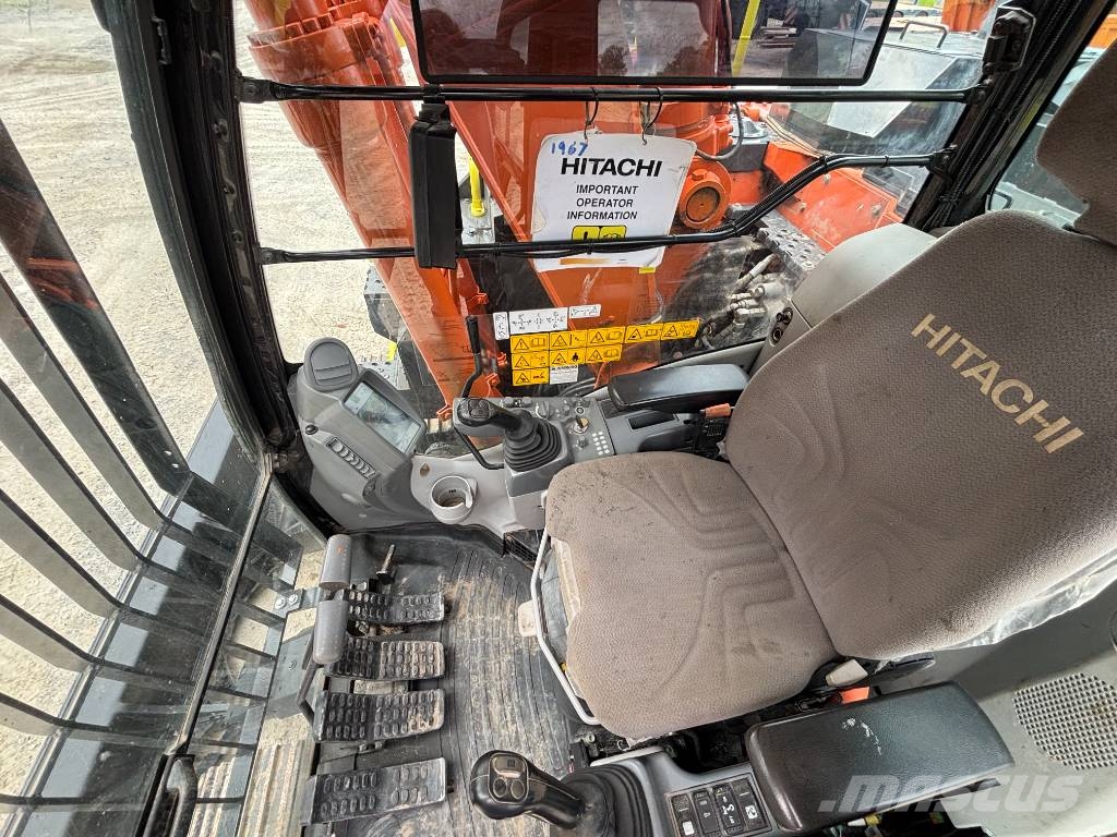 Hitachi ZX 135 US-6 Escavadeiras de esteiras