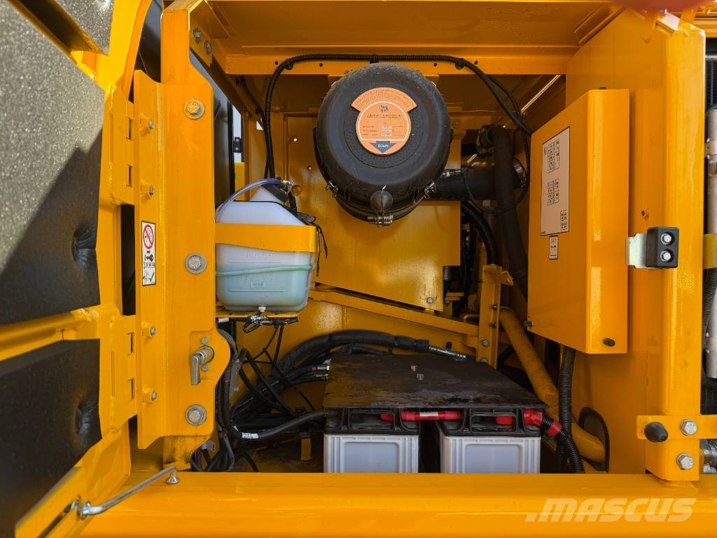 JCB 205 *2026 Model* New / Unused / Hammer Lines Escavadeiras de esteiras