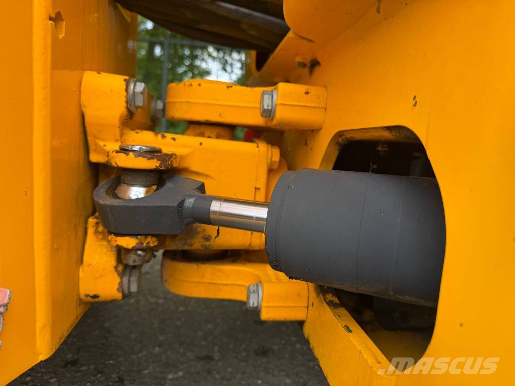 Bomag BW 120 AC-5 / HD12 Kombinované válce
