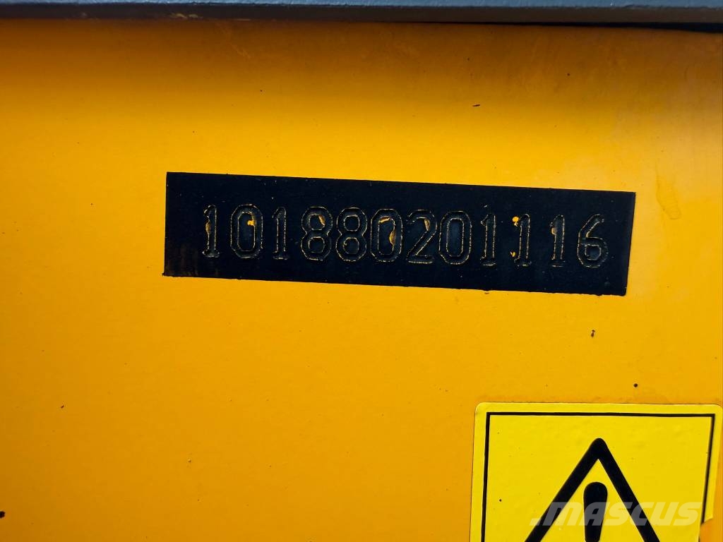 Bomag BW 120 AC-5 / HD12 Kombinované válce
