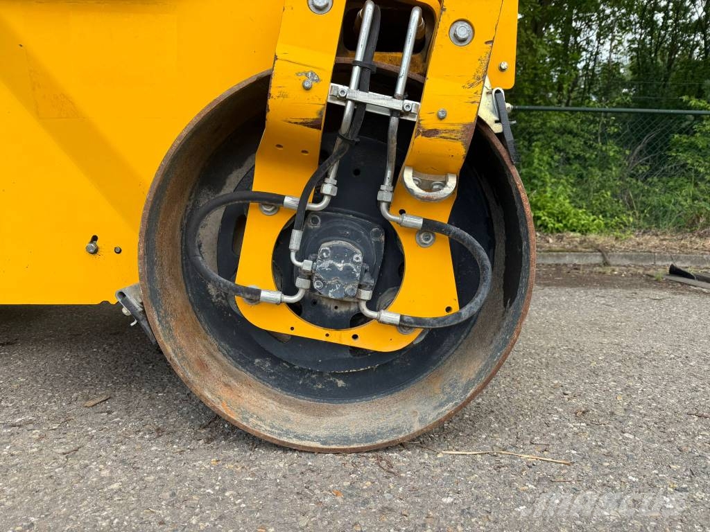 Bomag BW 120 AC-5 / HD12 Kombinované válce