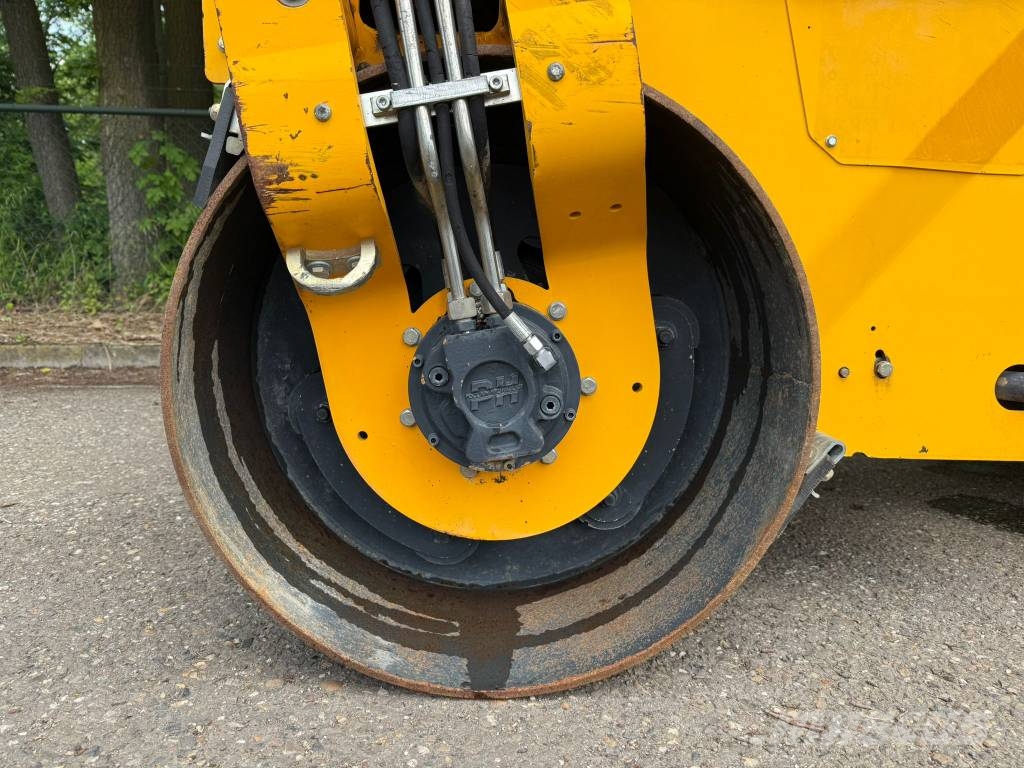 Bomag BW 120 AC-5 / HD12 Kombinované válce