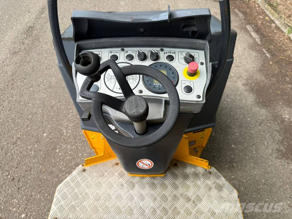 Bomag BW 120 AC-5 / HD12 Kombinované válce