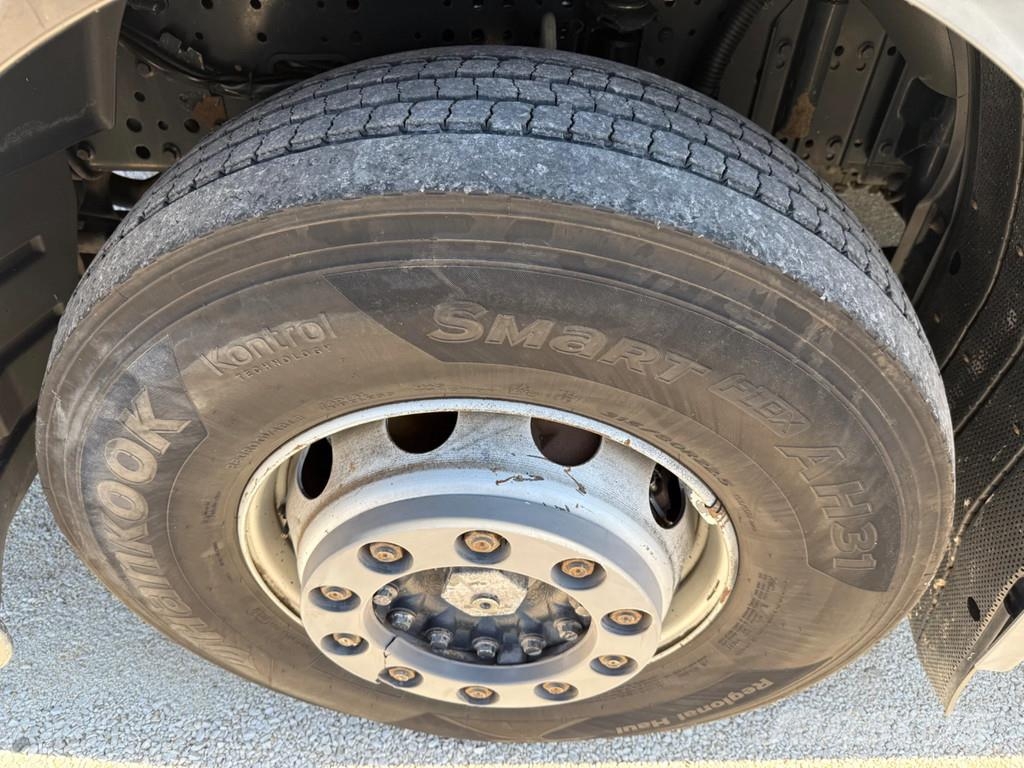 Iveco Stralis 190.31 Stralis 190S31 ISO 6.60m Mitsubishi Camiones con temperatura controlada
