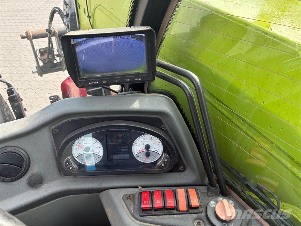 CLAAS Scorpion 960 Varipower Plus مناولات متداخلة