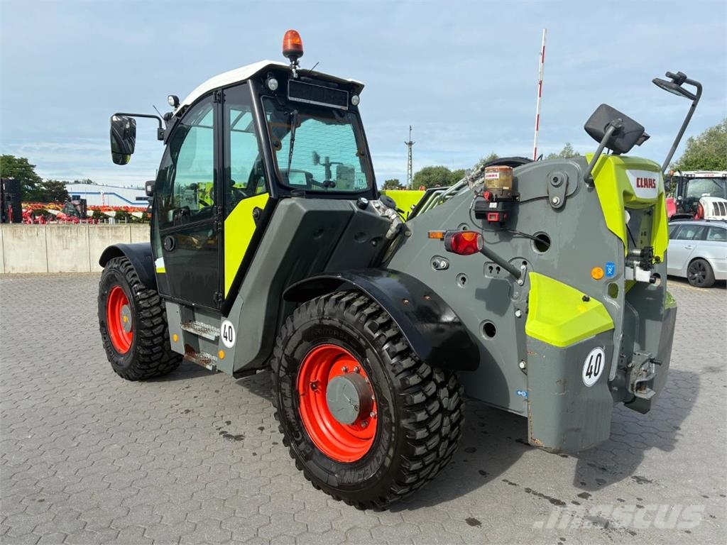 CLAAS Scorpion 960 Varipower Plus مناولات متداخلة