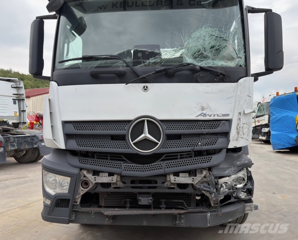 Mercedes-Benz Antos 2632 *ACCIDENTE*DAMAGED*UNFALL* شاحنات بمقصورة وهيكل