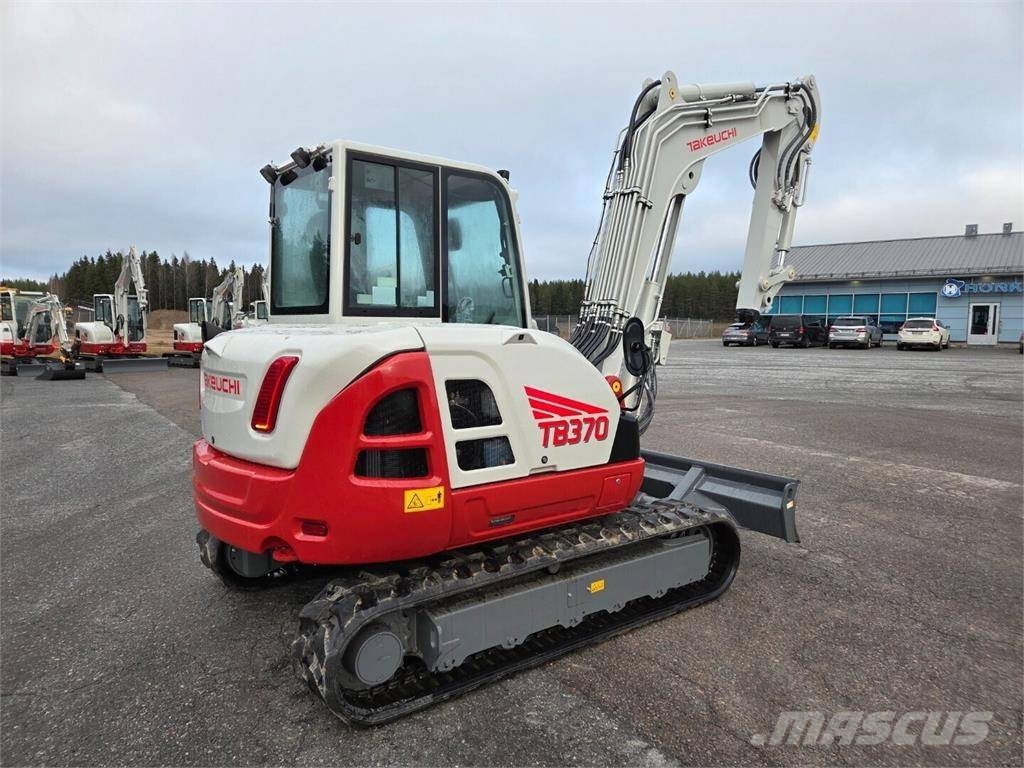 Takeuchi TB 370 Excavadoras 7t - 12t