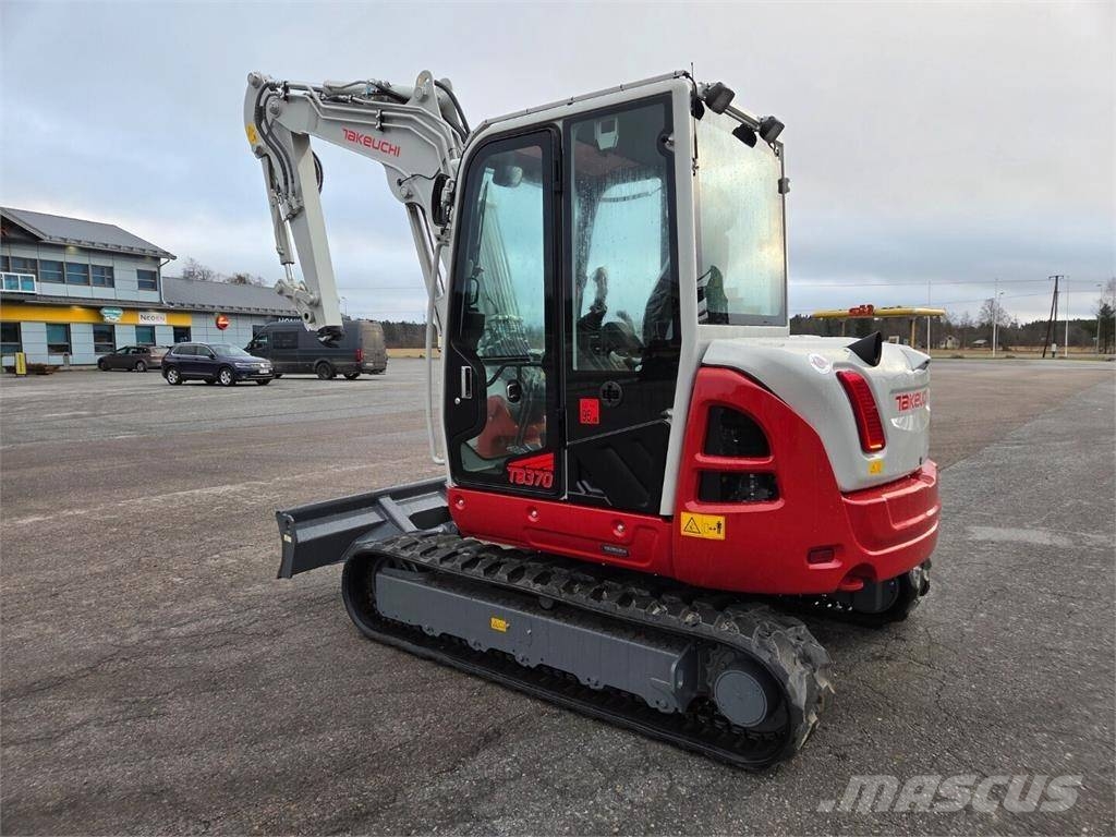 Takeuchi TB 370 Excavadoras 7t - 12t