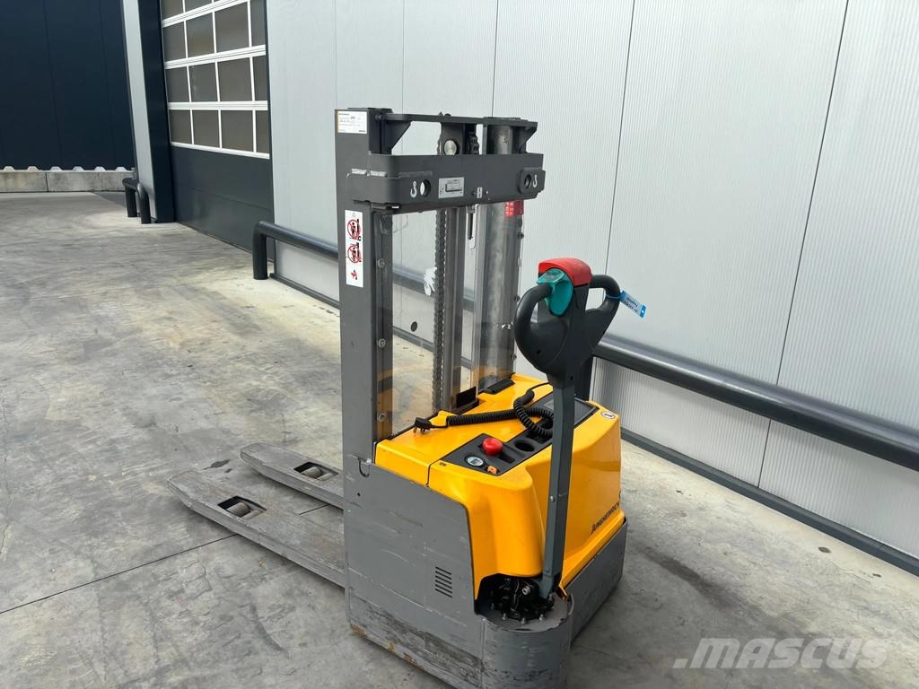 Jungheinrich EJC M13 Stapelaar 핸드파레트 트럭