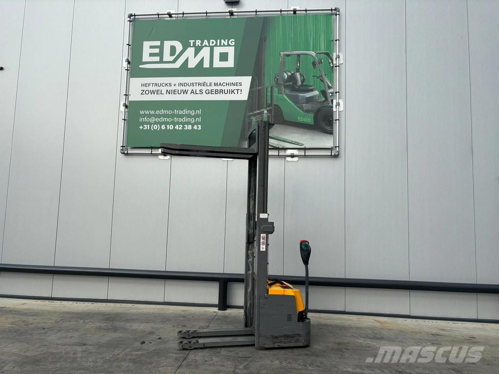 Jungheinrich EJC M13 Stapelaar 핸드파레트 트럭
