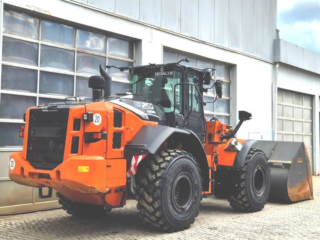 Hitachi ZW 250-7 Wielladers