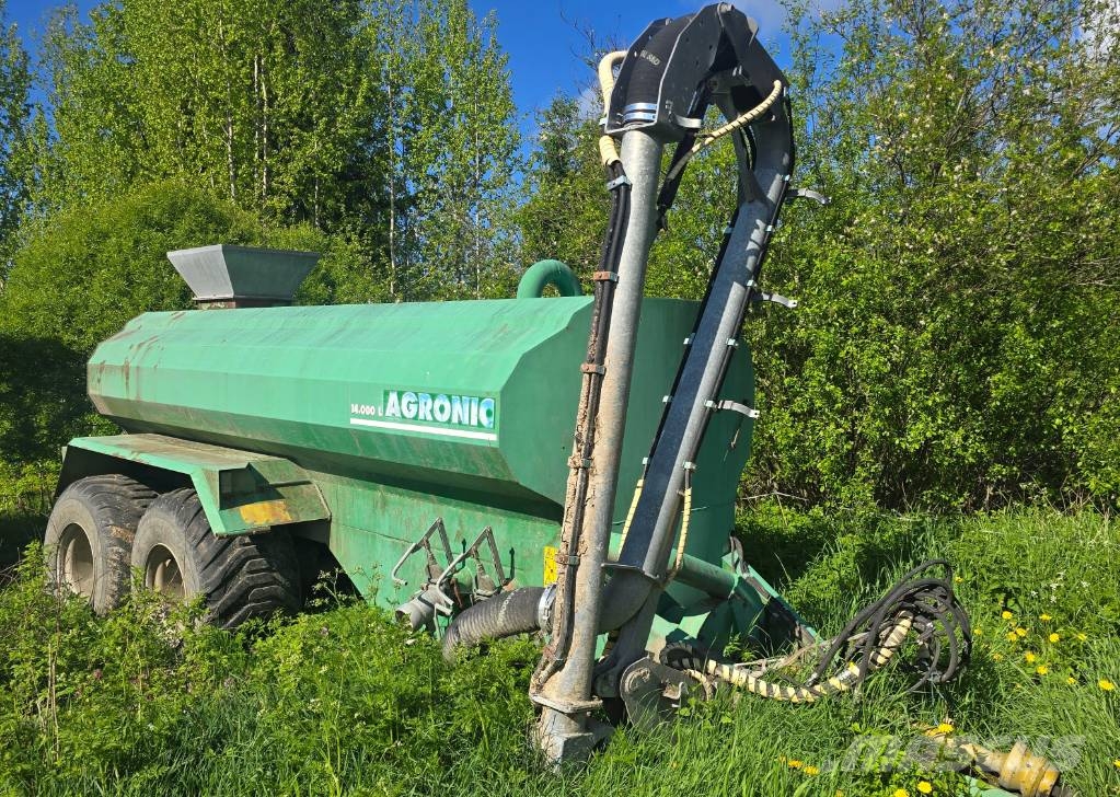 Agronic Lv14 Gyllevogne/Slamsugere