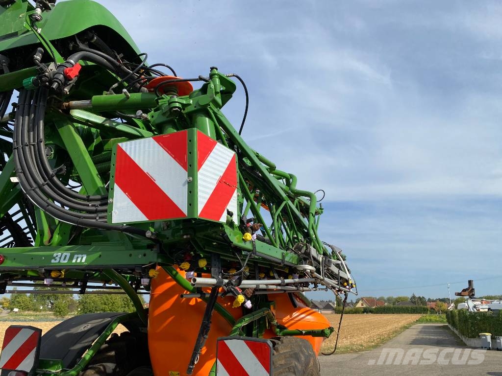 Amazone UX 4200 Spécial 40Km/h 30M-Iso/Bus endommagé Flüssigdüngerstreuer