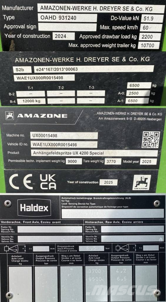 Amazone UX 4200 Spécial 40Km/h 30M-Iso/Bus endommagé Flüssigdüngerstreuer