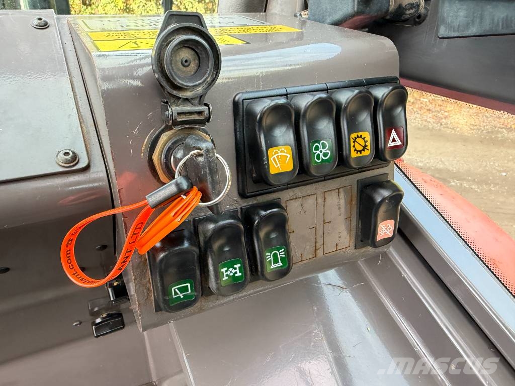 Manitou M 30.4 Rough Terrain Forklift Truck Rough terrain truck