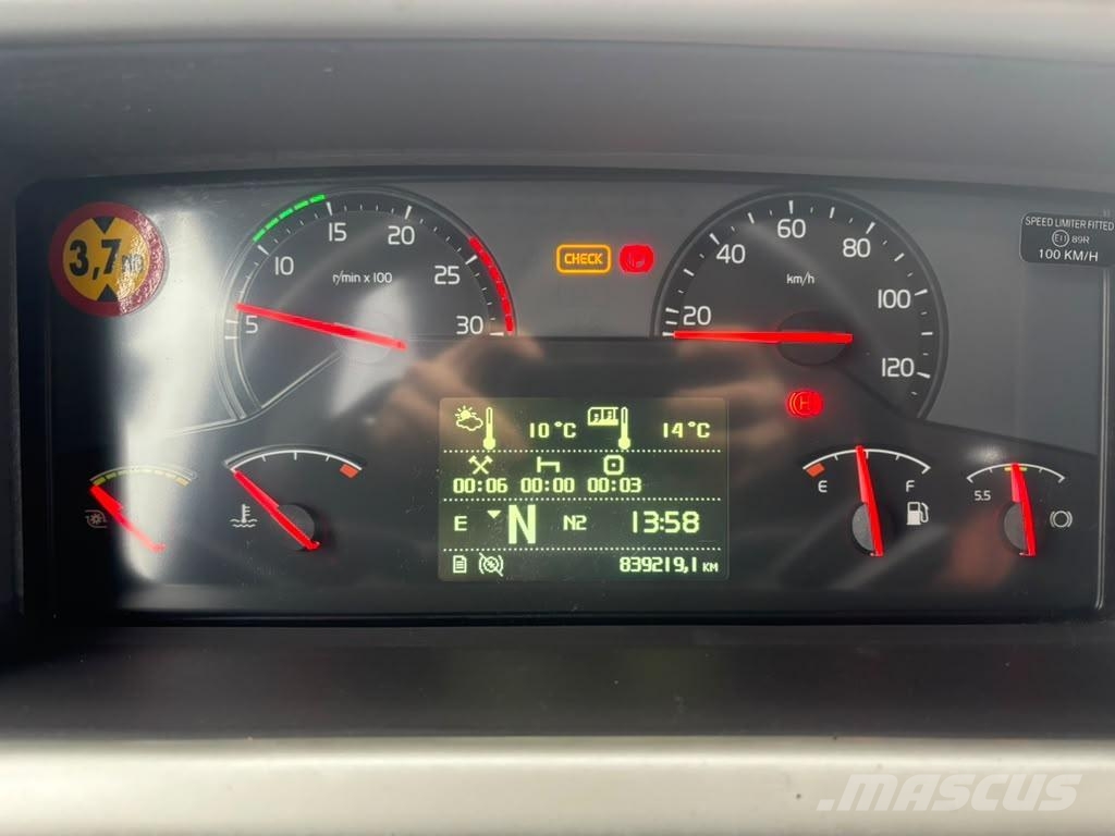 Volvo B11R 9700H 4x2 EURO 6 / AC / AUXILIARY HEATING / W المركبة
