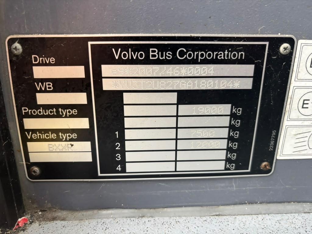 Volvo B11R 9700H 4x2 EURO 6 / AC / AUXILIARY HEATING / W المركبة