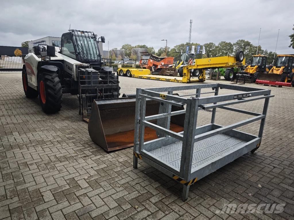 Bobcat T35.105 3 Attechments! Teleskopiskie manipulatori
