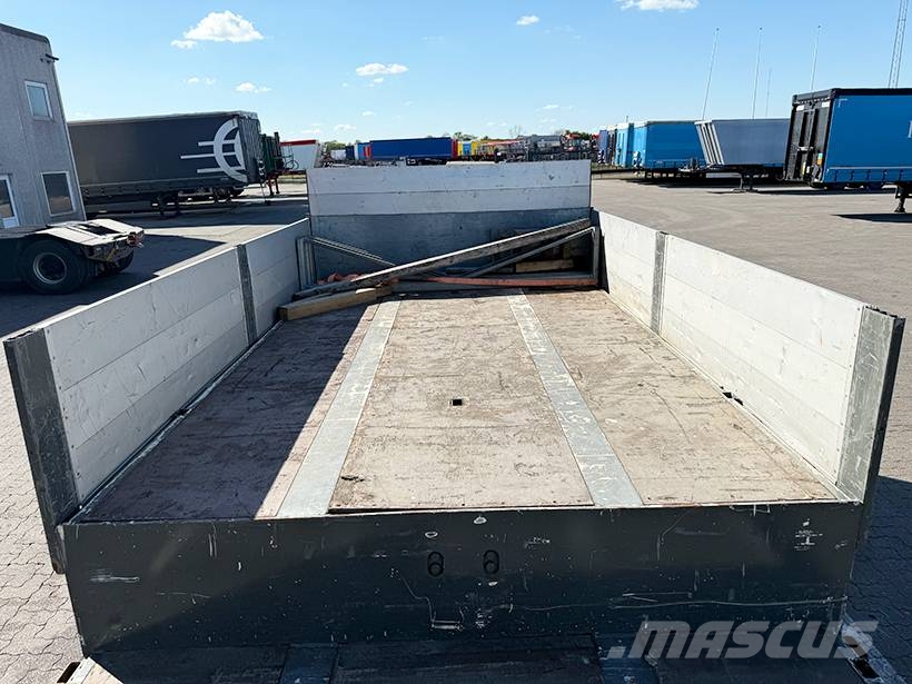BRDR PLATZ 3 axle Stepdeck / 3 achseTiefbettauflieger Vlakke laadvloeren