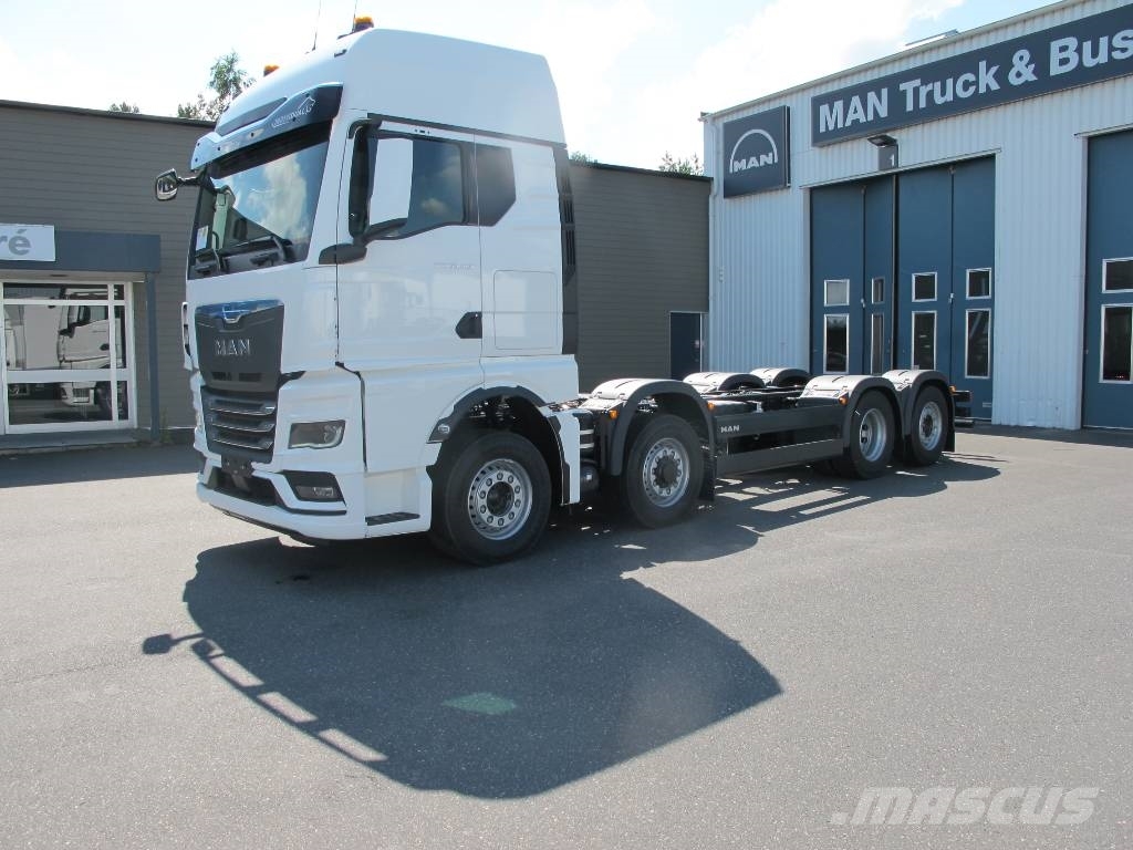 MAN TGX 35.520 8x2H BL CH Chassis Cab trucks