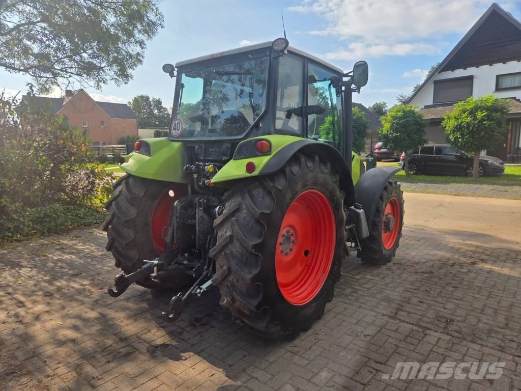 CLAAS Axos 340 Traktorid