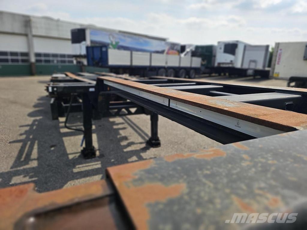 Kögel PORT 40 SIMPLEX 20./ EXTENDIBLE/SAF DISC. نصف مقطورات حاويات