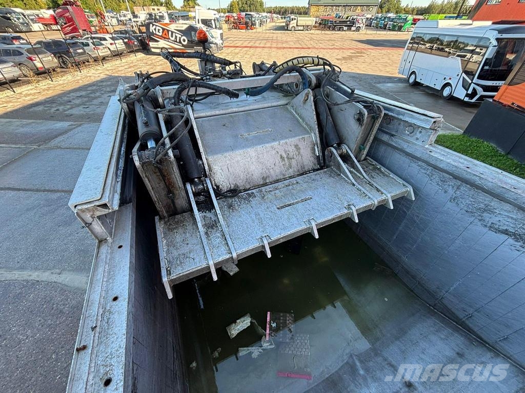 Mitsubishi Fuso Canter 7C15 4x2 FAUN Maxinea Camion dei rifiuti