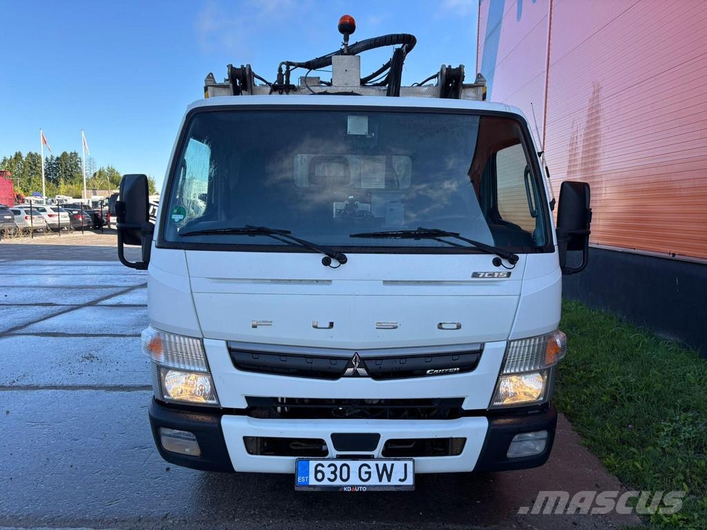 Mitsubishi Fuso Canter 7C15 4x2 FAUN Maxinea Camion dei rifiuti