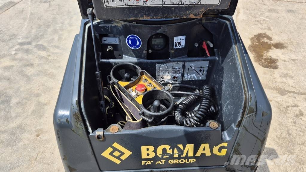 Bomag BMP8500 - YEAR 2021 - 305 WORKING HOURS مداحل ثنائية الاسطوانة