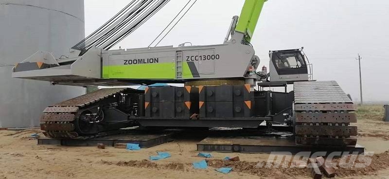 Kobelco CKE2500 履带起重机