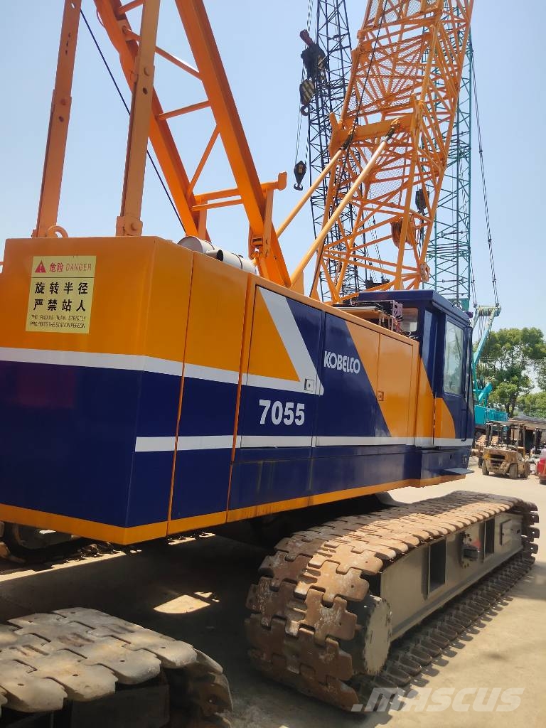 Kobelco CKE2500 履带起重机