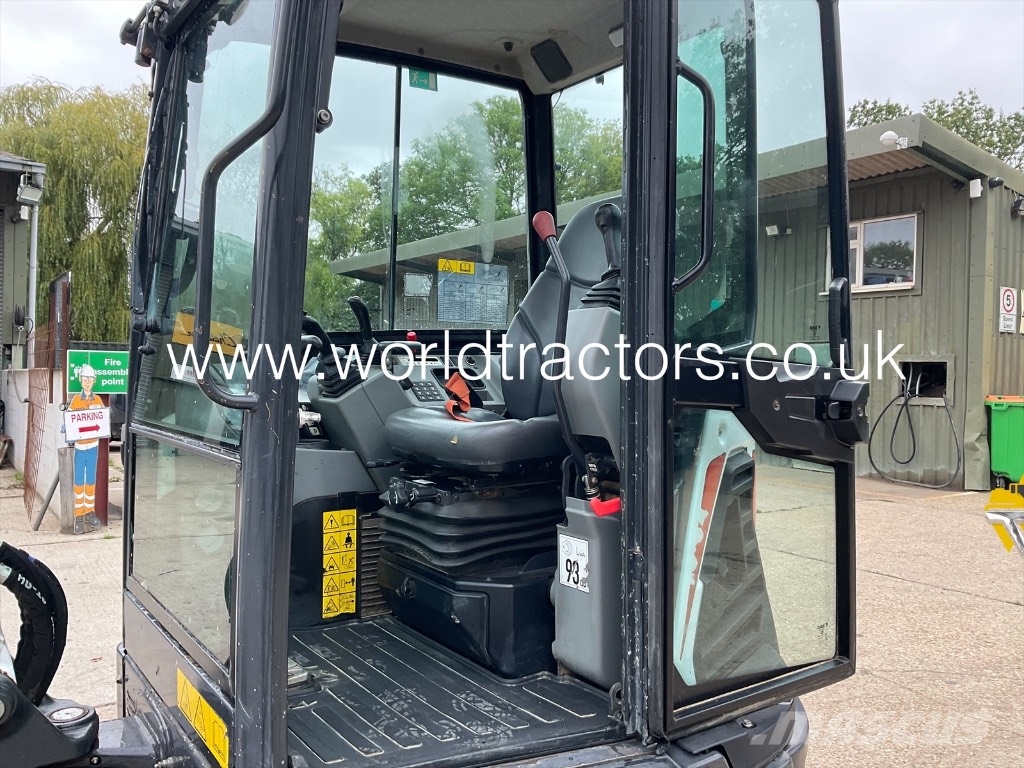 Bobcat E 27z Minigrävare < 7t