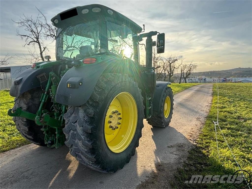 John Deere 6195R Traktoren