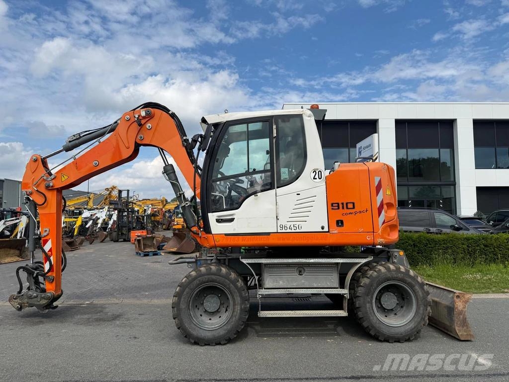 Liebherr A910 Compact | A/C Excavadoras de ruedas