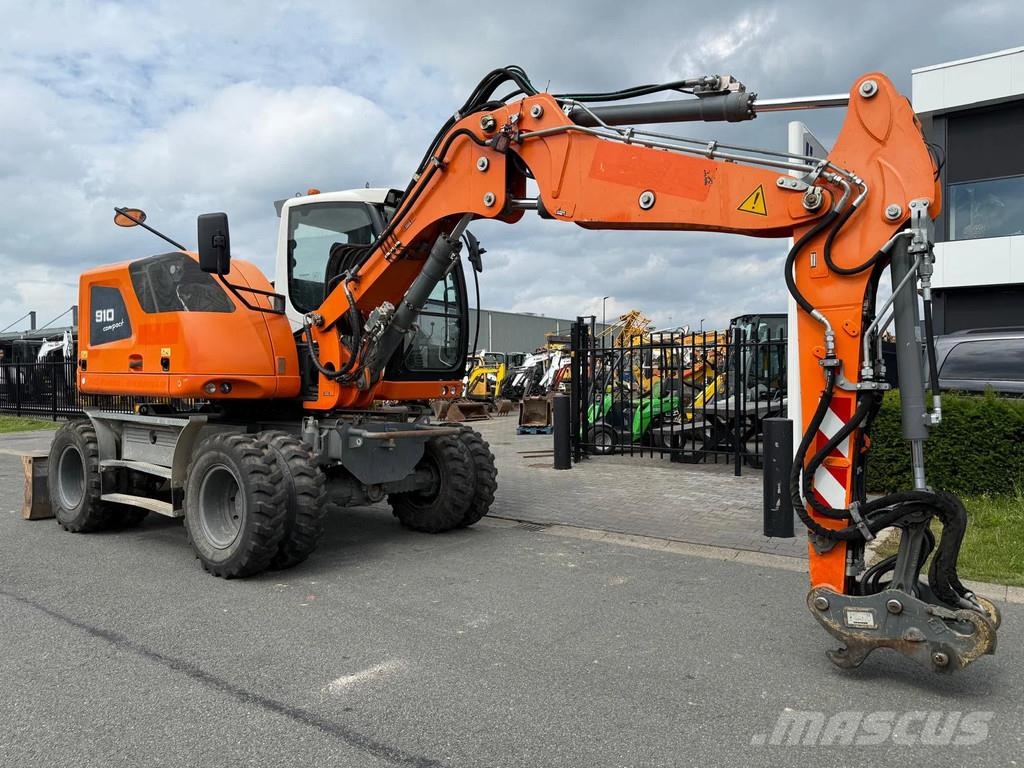 Liebherr A910 Compact | A/C Excavadoras de ruedas