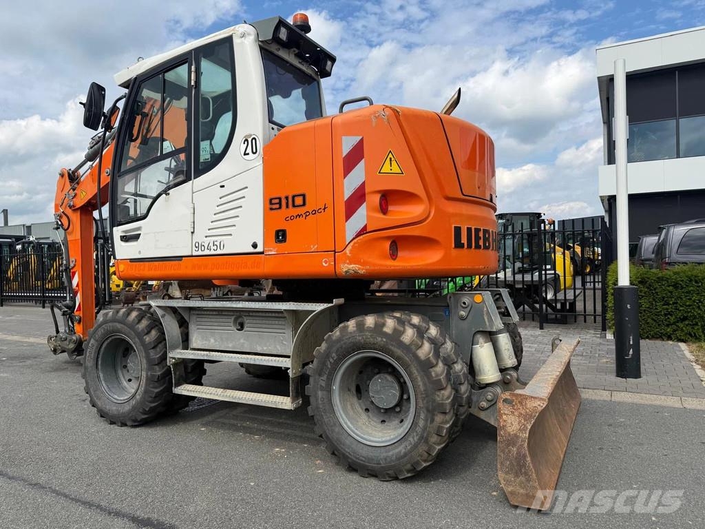 Liebherr A910 Compact | A/C Excavadoras de ruedas