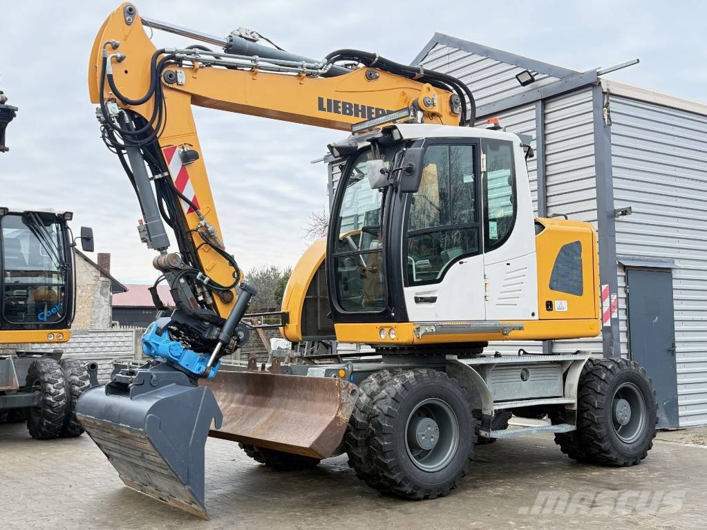 Liebherr A 914 Compact Litronic Rototilt Колісні екскаватори