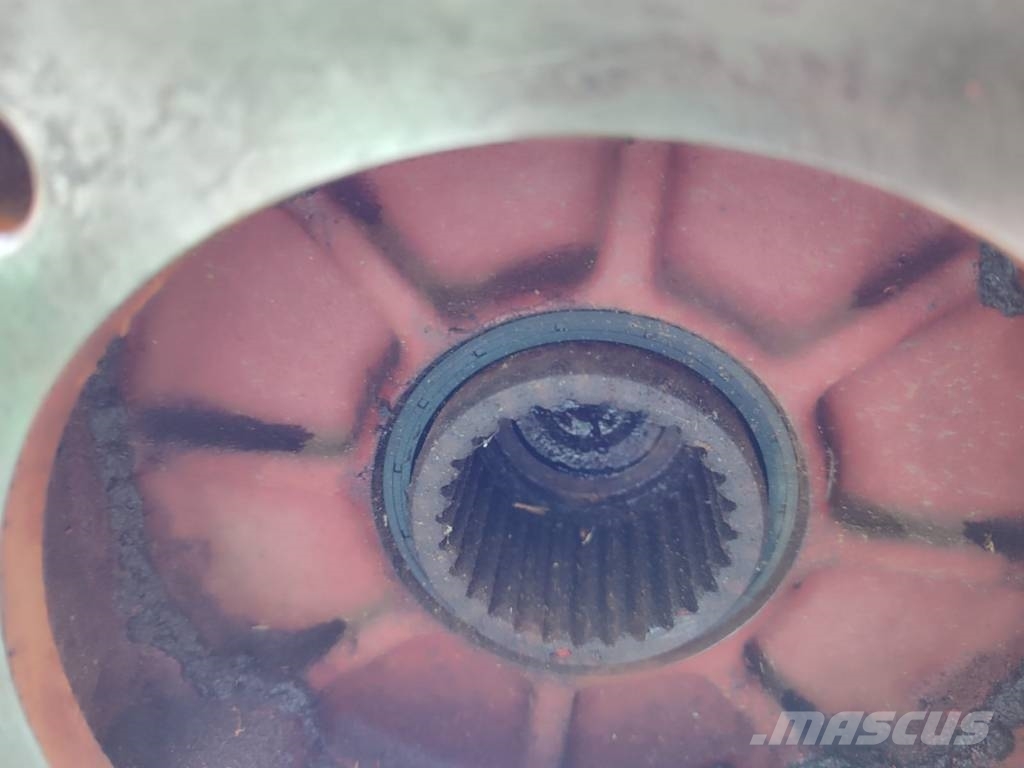 Drive axle 544582 353/276/545-001 Manitou MVT 665T 轴