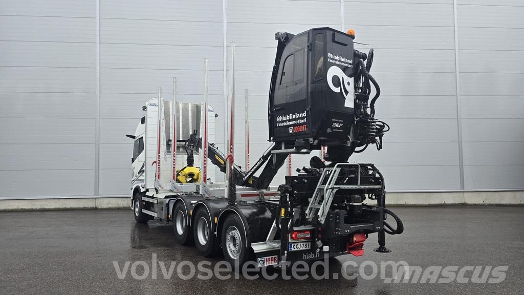 Volvo FH شاحنات أشجار
