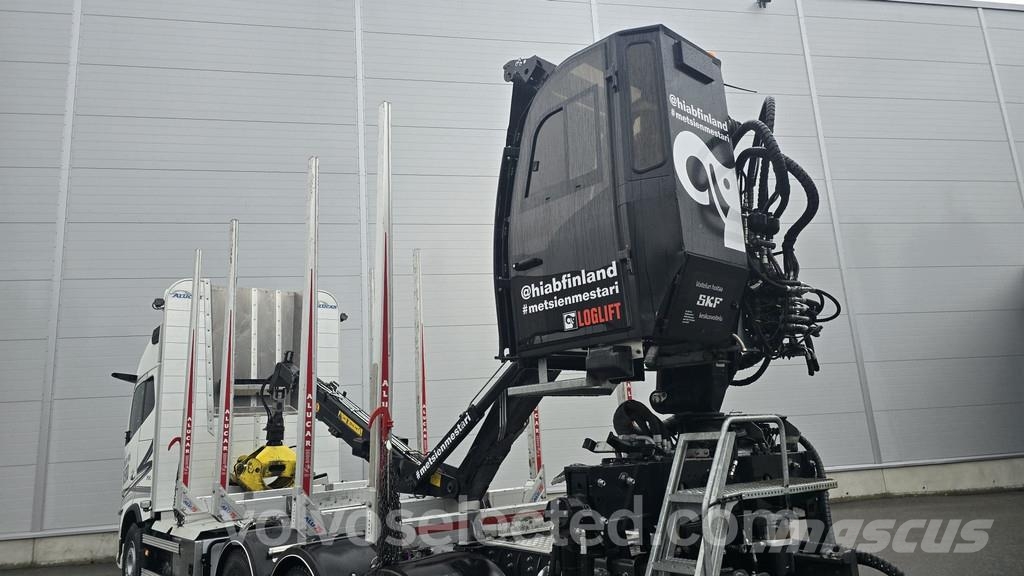 Volvo FH شاحنات أشجار