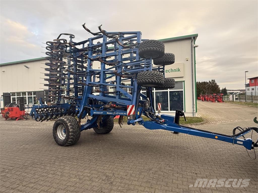 Köckerling Vector 900 Cultivators