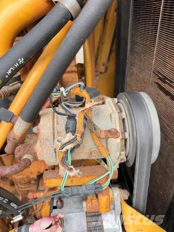 CAT D8T Buldooserid