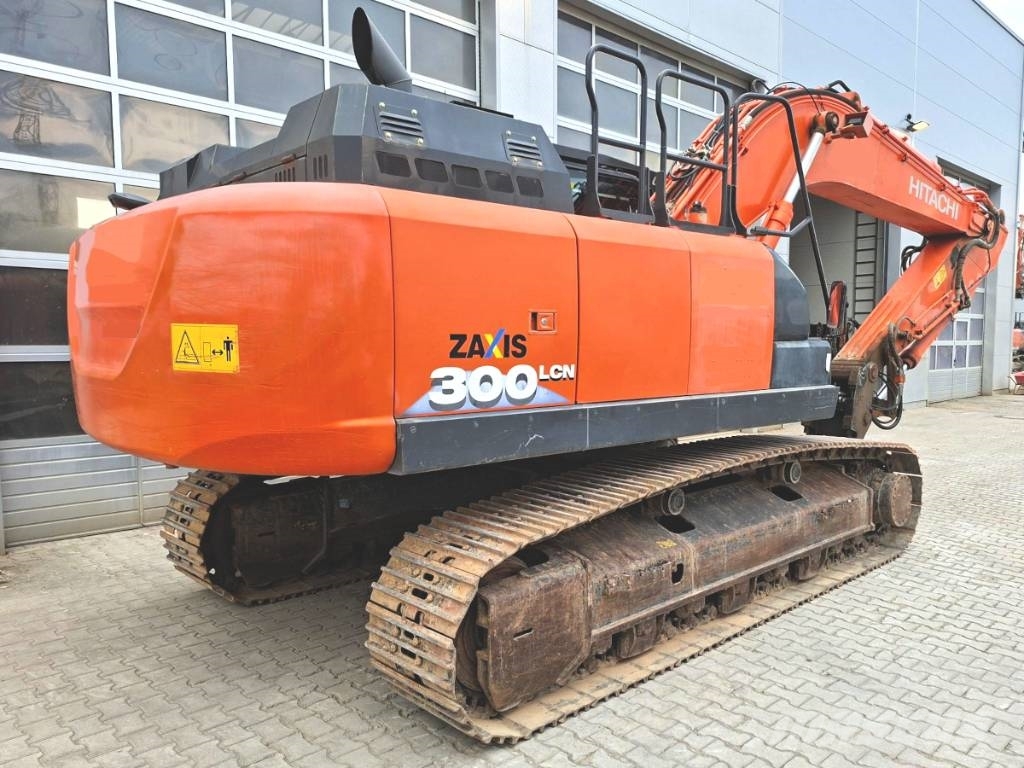 Hitachi ZX 300 LCN-6 Rupsgraafmachines