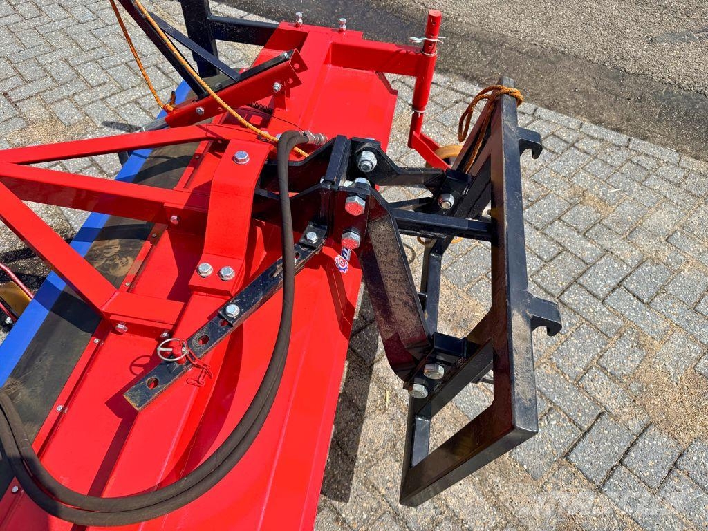 Qmac 150 Veegmachine met Opvangbak Fejemaskiner
