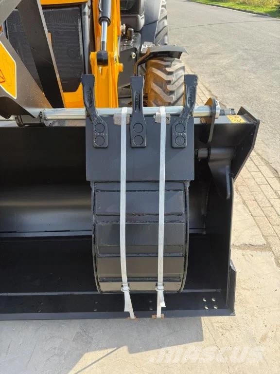 JCB 3CX Made in UK CE Tier3 ! Baggerlader