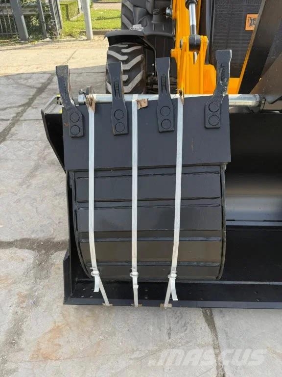 JCB 3CX Made in UK CE Tier3 ! Backhoe loaders