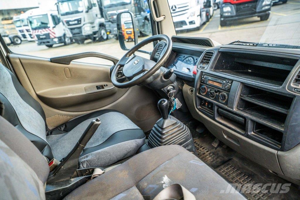 Nissan Cabstar 35.13 Άλλα Vans
