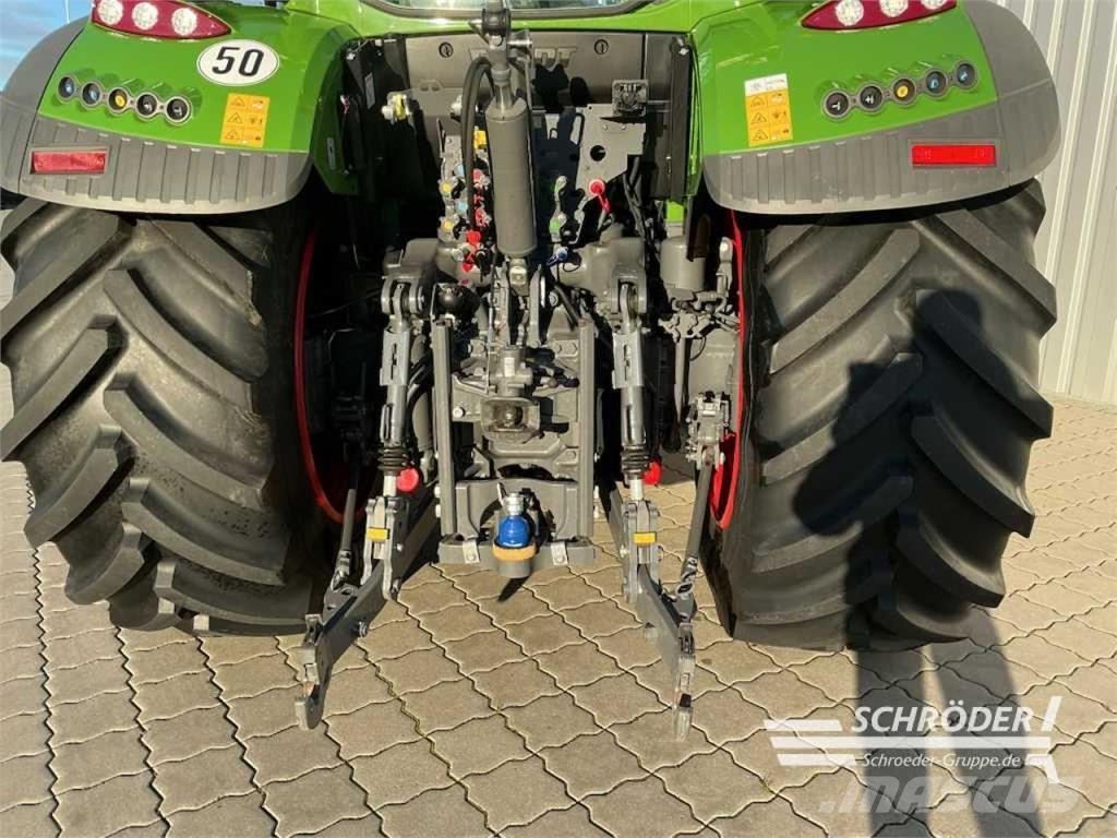 Fendt 724 GEN6 PROFI PLUS Tractoren