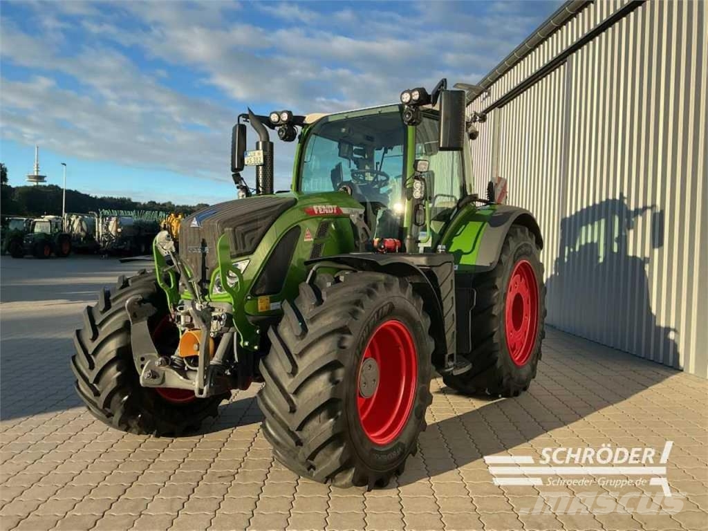 Fendt 724 GEN6 PROFI PLUS Tractoren
